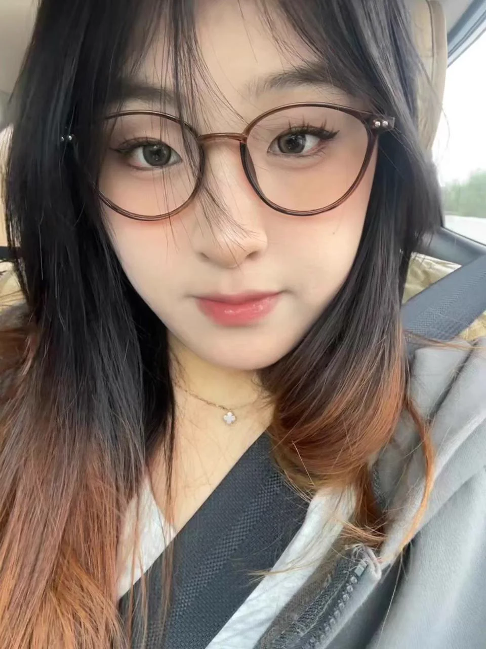 乖巧素人眼镜娘 [12V1P_213.62MB]